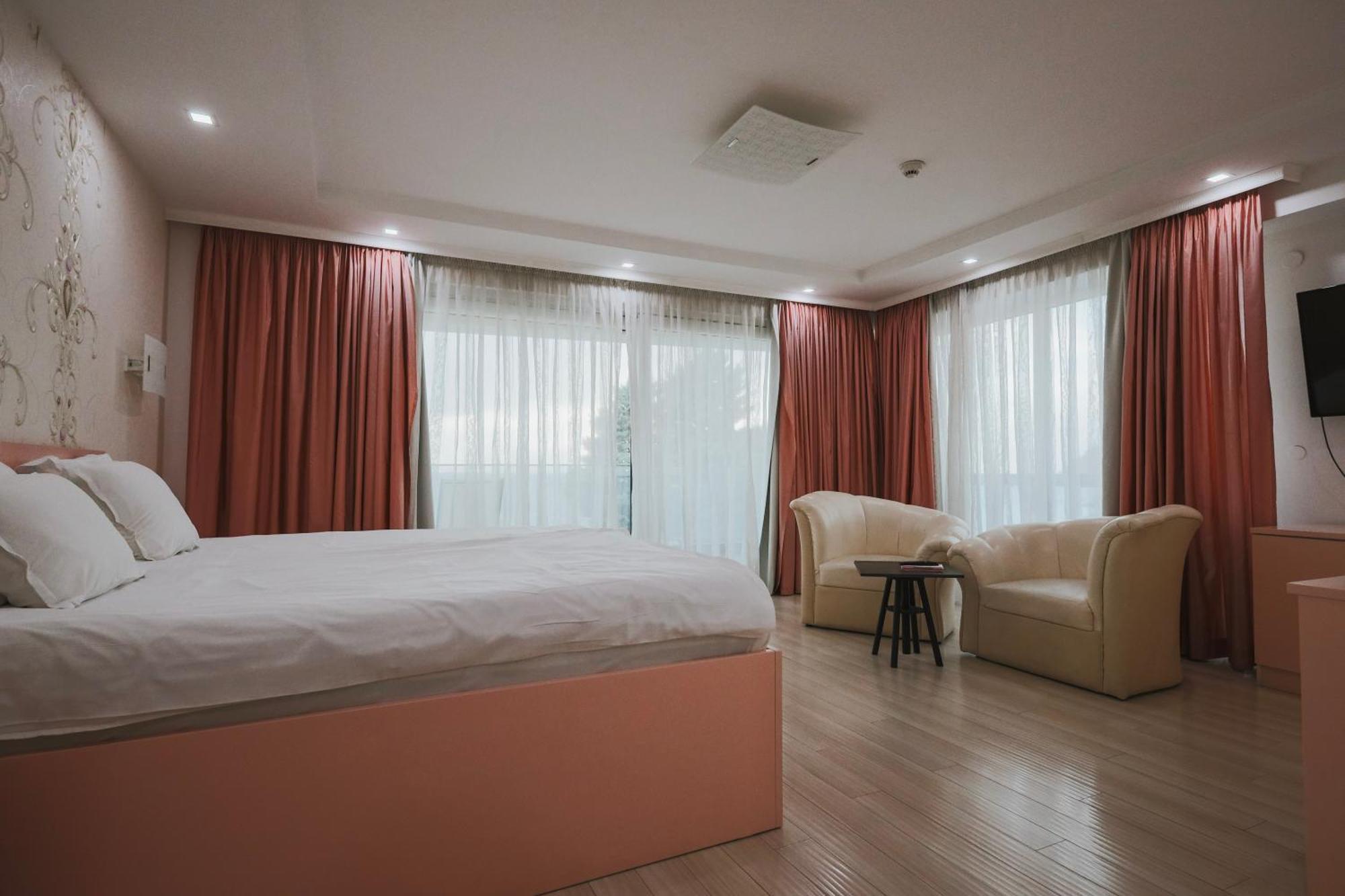 Mr.I Boutique Hotel & Bar Ohrid Exterior foto